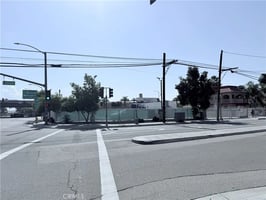 30713760
