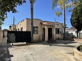 31608598