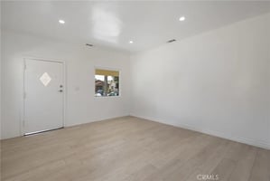 30730521