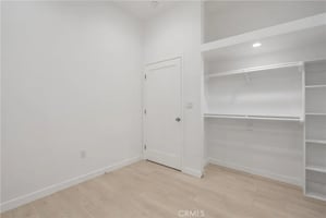 30730535