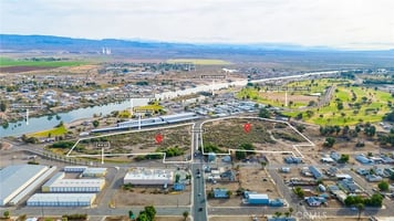 30748253