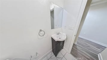 31717845