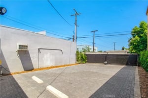 31632522