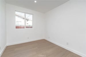 32232381