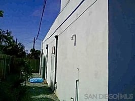 30795323