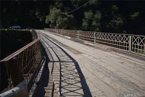 31565611