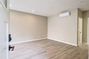30802642