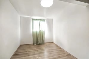 33406873