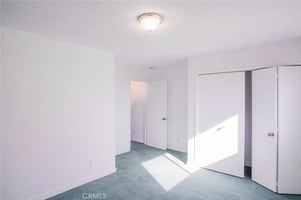 30819525