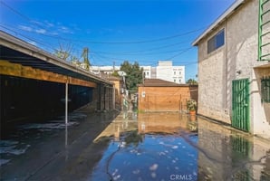 30961059