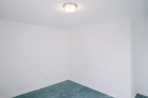 30819526