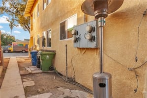 33196593