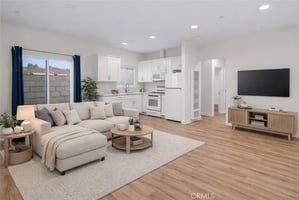 32207251
