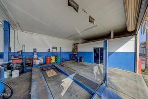 30829284