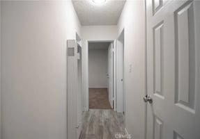 31758676