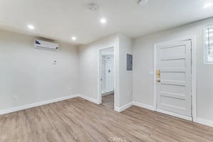 30853525