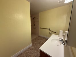 33645289