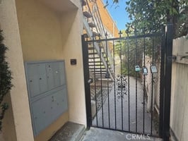 32761079