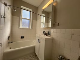 30905527
