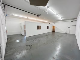 30891058