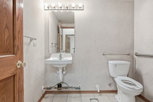 31081017