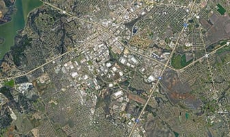 32011376