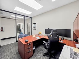 30894895