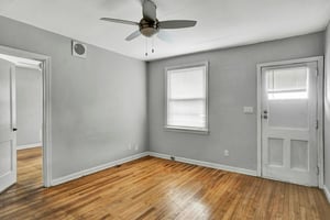 30900251
