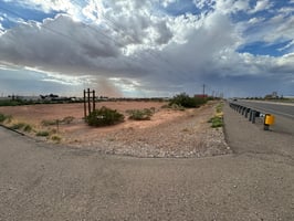 30900660