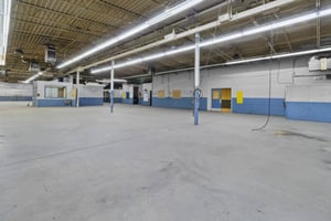 30904582