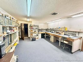 30916743