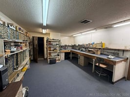 30916724