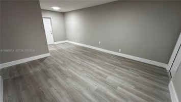 30923433