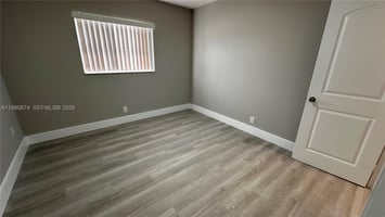 30923462