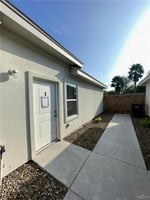 30923882