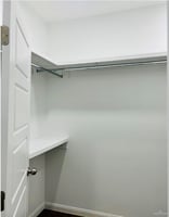 30923884