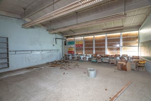 30927648