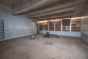 30927647