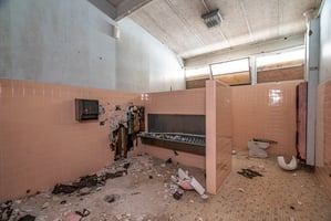 30927634