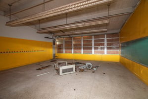 30927643