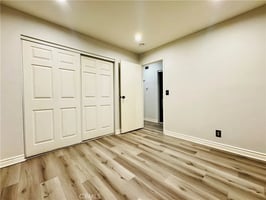 31497542
