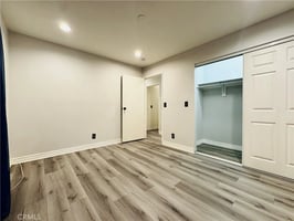 30932771