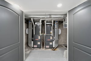 31193544