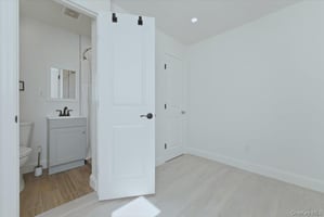 30944751