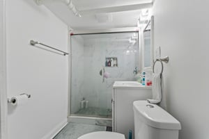 30945438