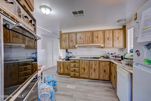 30945673