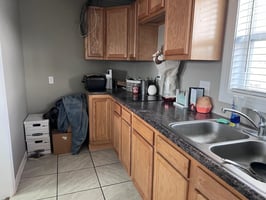 30945918