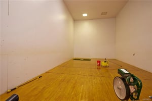 30949085