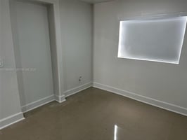 30949528