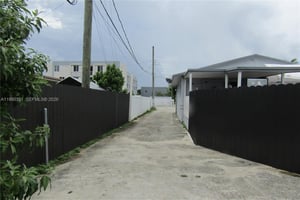 30949541